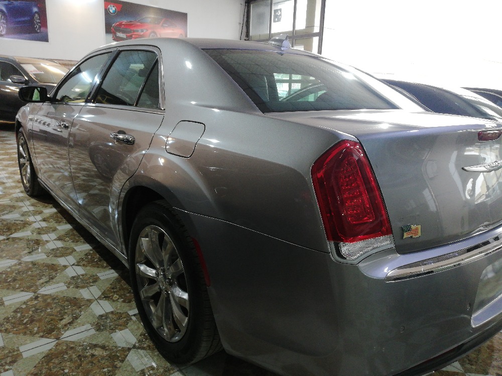 Chrysler 300